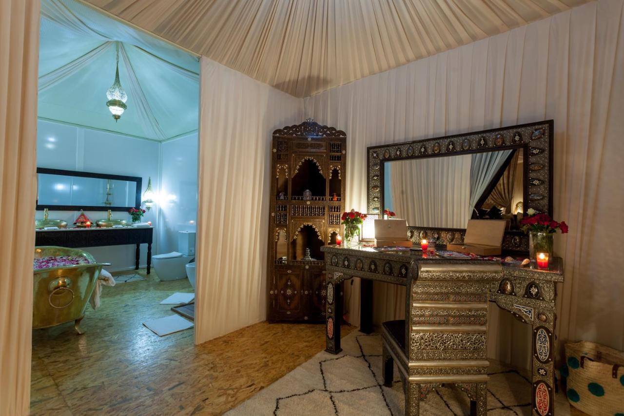 Lemnaouar Erg Camp Hotel Merzouga Eksteriør billede