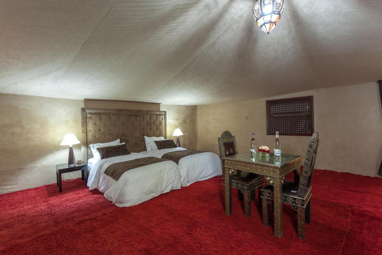 Lemnaouar Erg Camp Hotel Merzouga Eksteriør billede